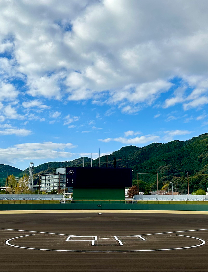 礼儀とチームワークを大切に